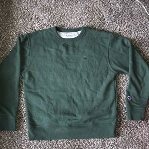 Green champion sweater